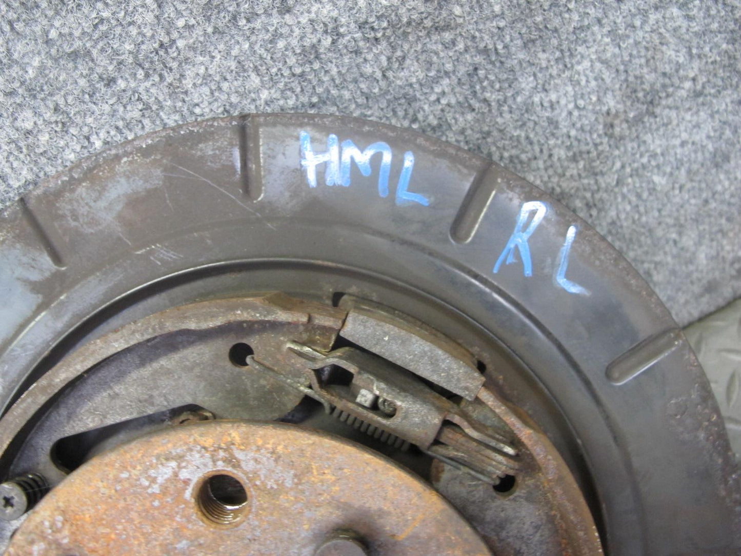 07-11 Mercedes W164 ML63 AMG Rear Left Spindle Knuckle Wheel Hub Bearing OEM