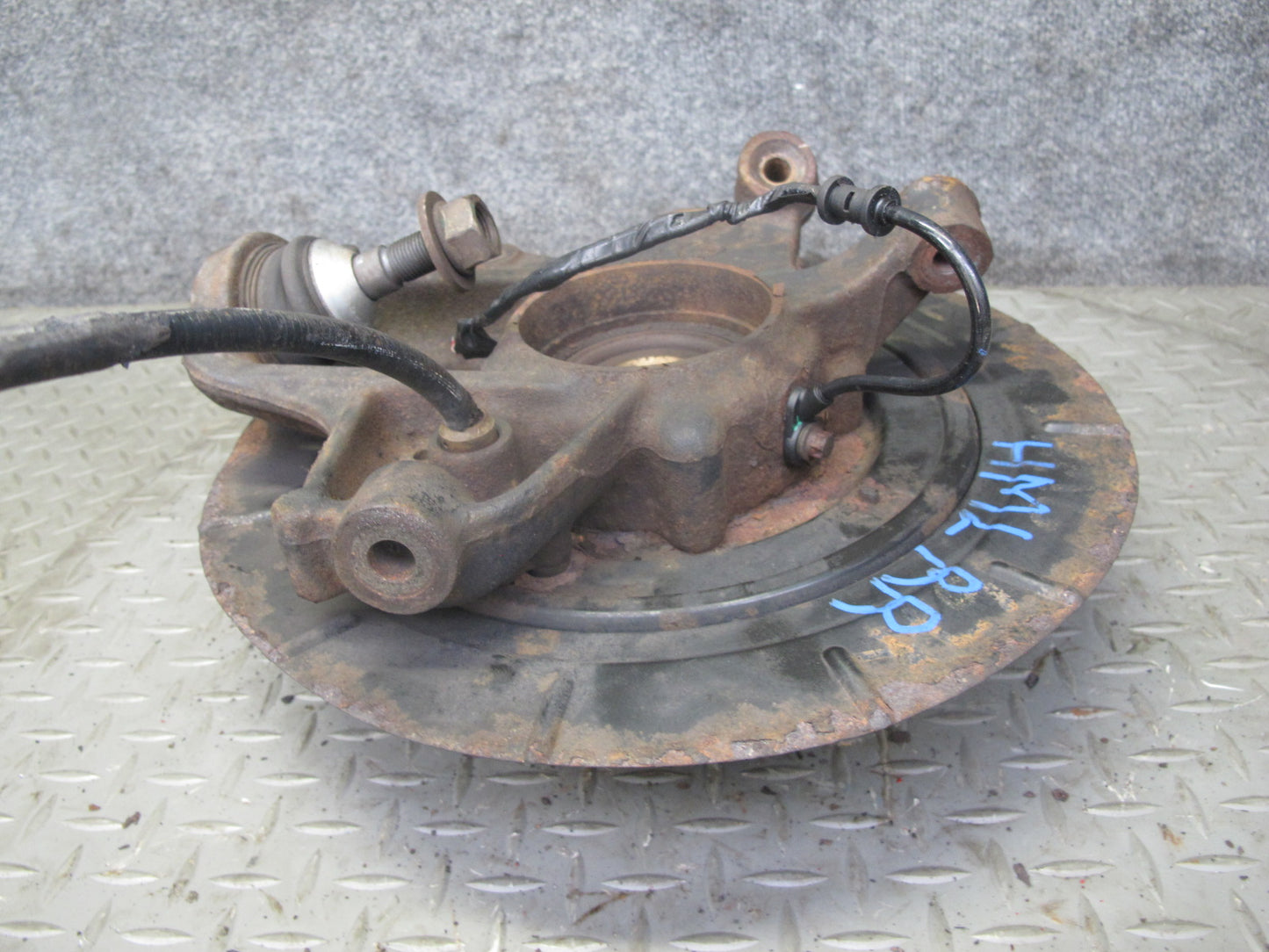 07-11 Mercedes W164 ML63 AMG Rear Right Spindle Knuckle Wheel Hub Bearing OEM