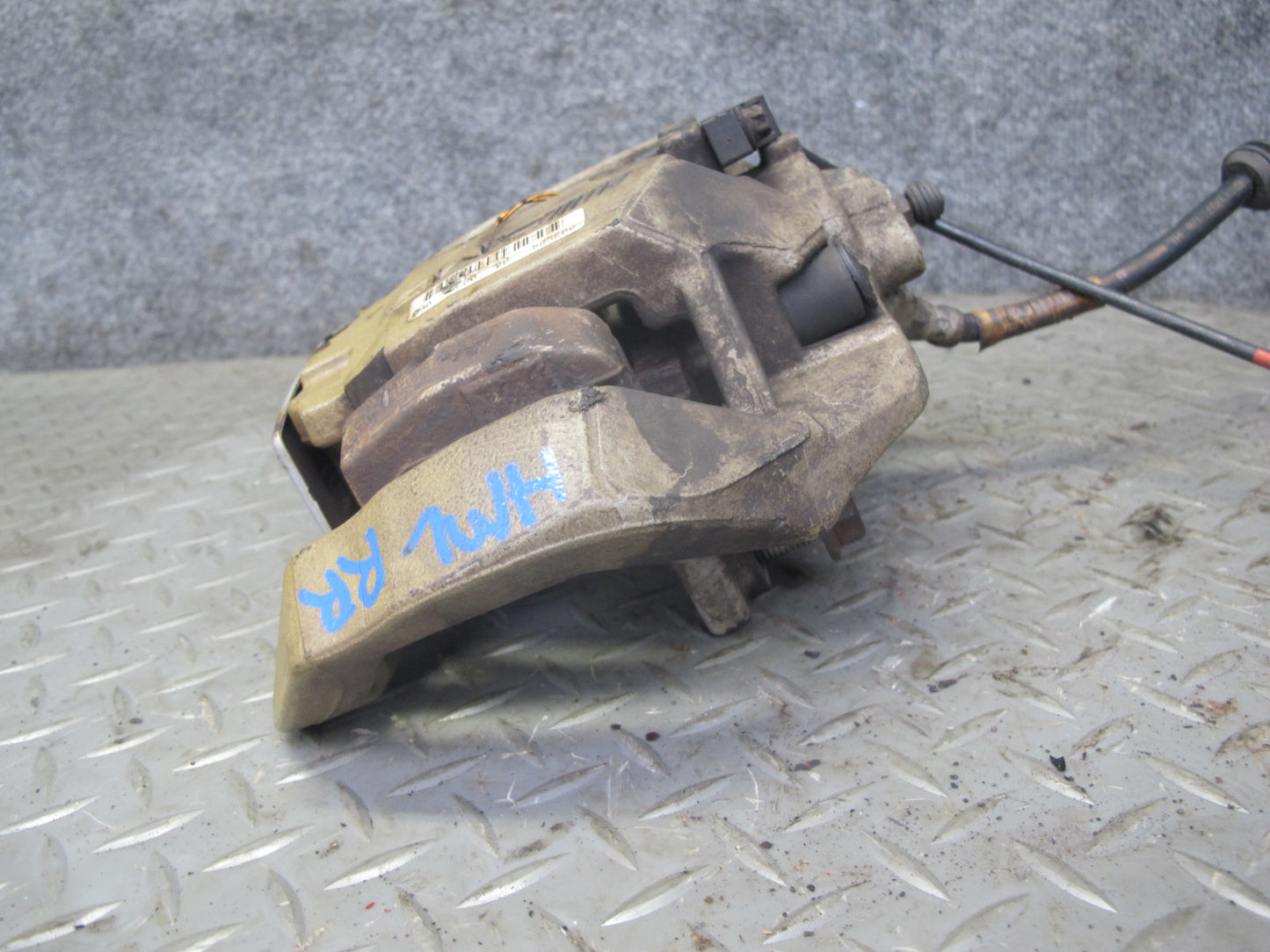 07-11 Mercedes W164 ML63 AMG Set of 2 Rear Brake Caliper OEM