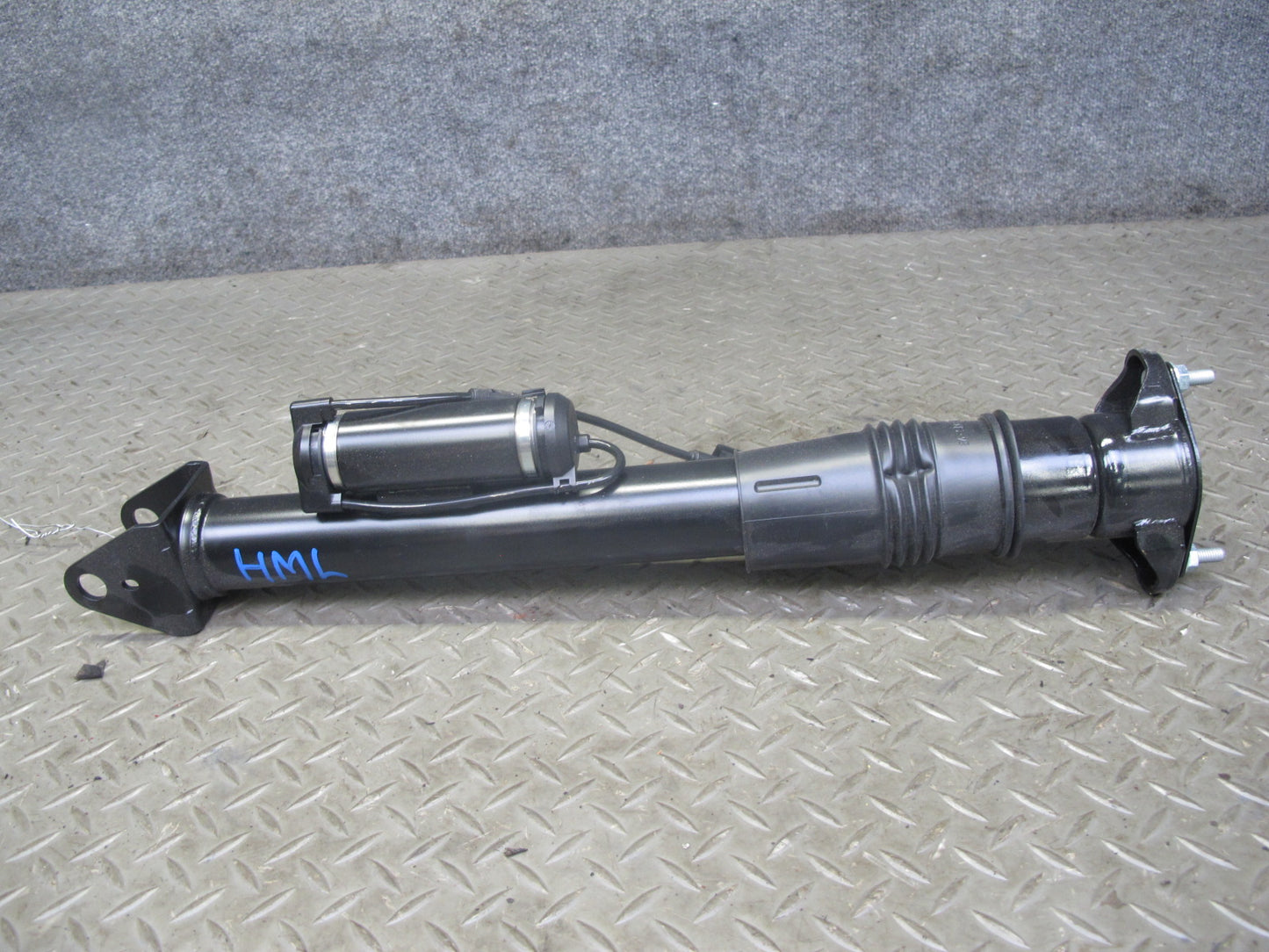 07-11 Mercedes W164 ML63 AMG ADS Rear Left Airmatic Strut Shock Absorber Aftmrkt