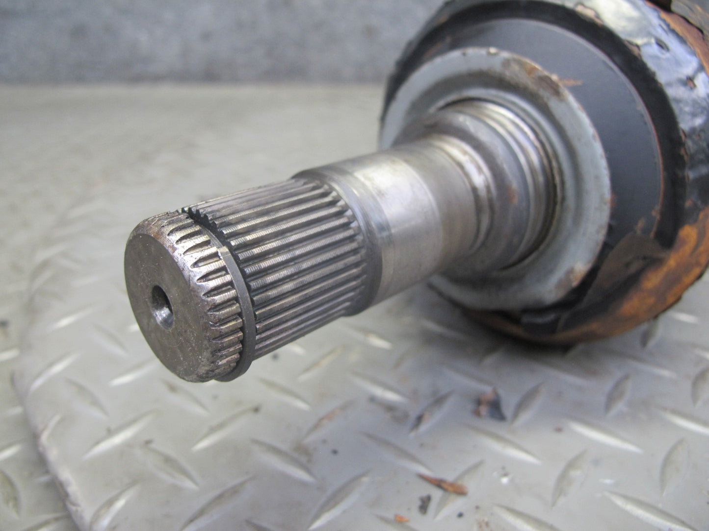 07-11 Mercedes W164 ML63 AMG AWD Rear Left Axle Shaft OEM