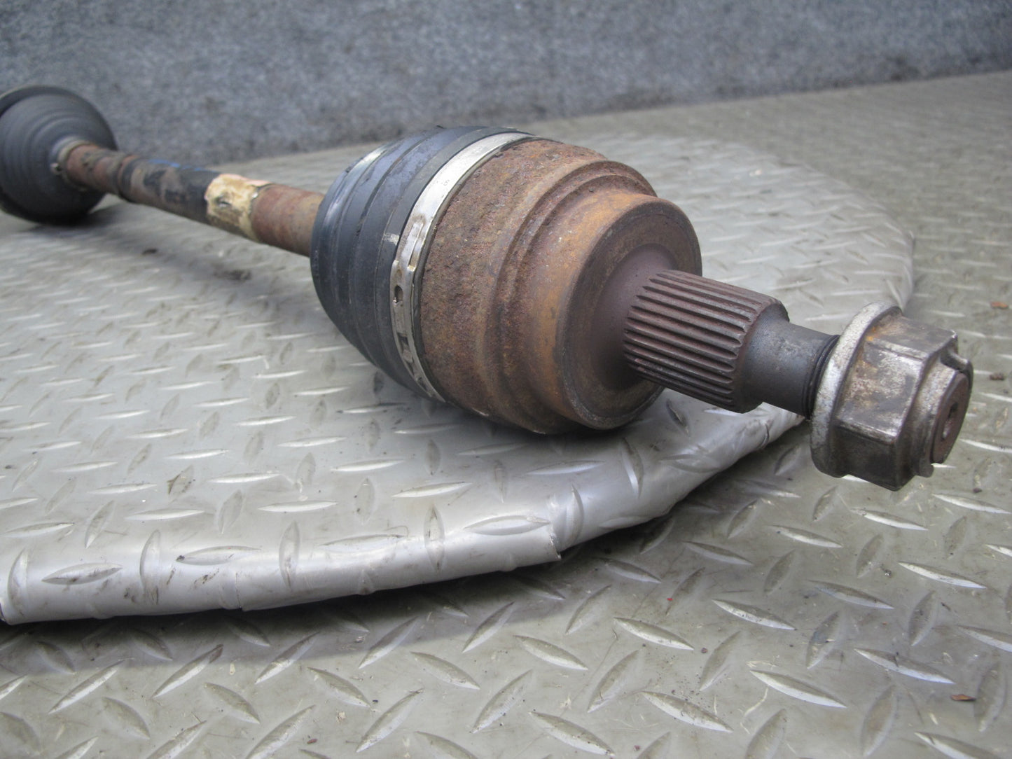 07-11 Mercedes W164 ML63 AMG AWD Rear Right Axle Shaft OEM