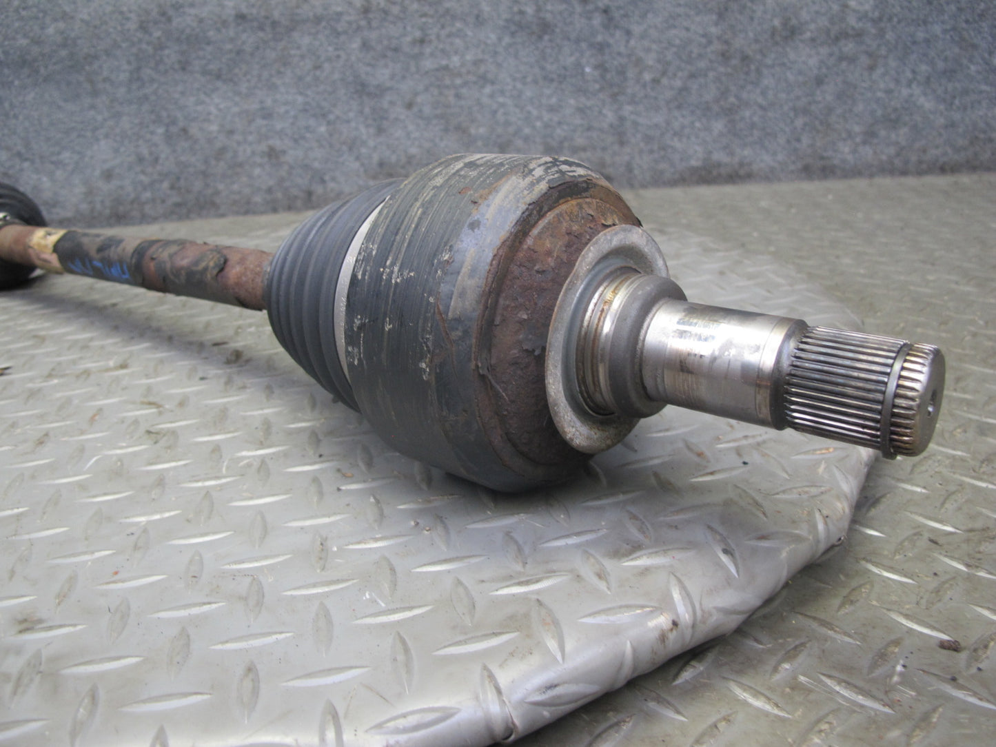 07-11 Mercedes W164 ML63 AMG AWD Rear Right Axle Shaft OEM