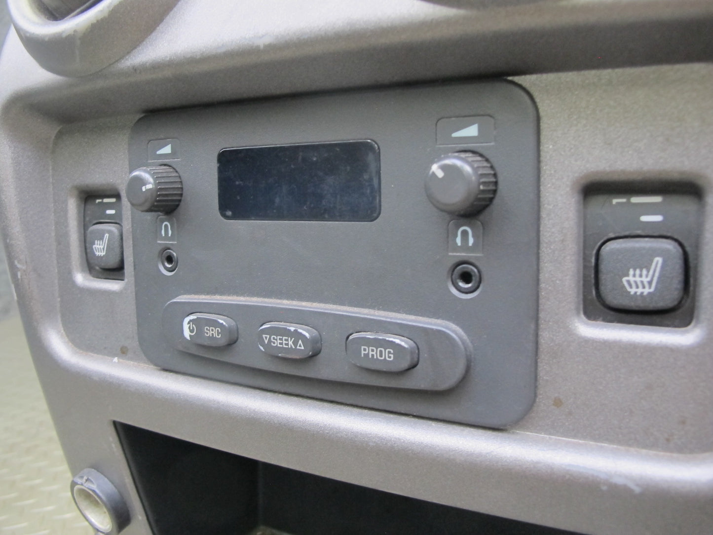 2003-2006 Hummer H2 Front Center Console Trim Cover Panel W/ Armrest
