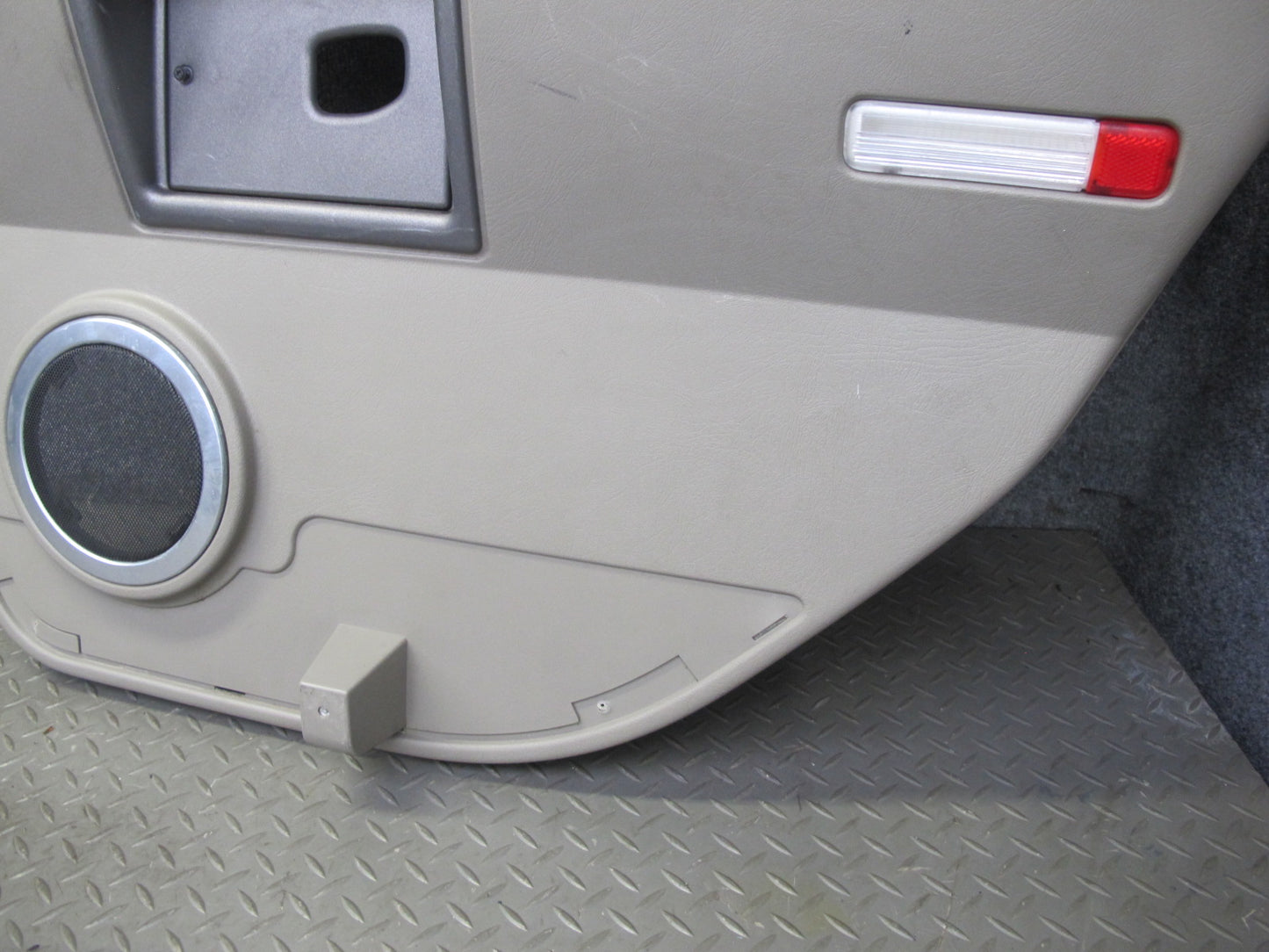 2003-2004 Hummer H2 Rear Left & Right Door Interior Trim Cover Panel Set of 2