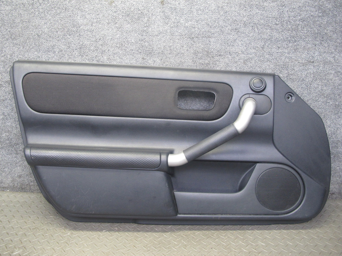 00-05 Toyota MR2 Spyder ZZW30L Set of 2 Door Interior Trim Panel Cover OEM