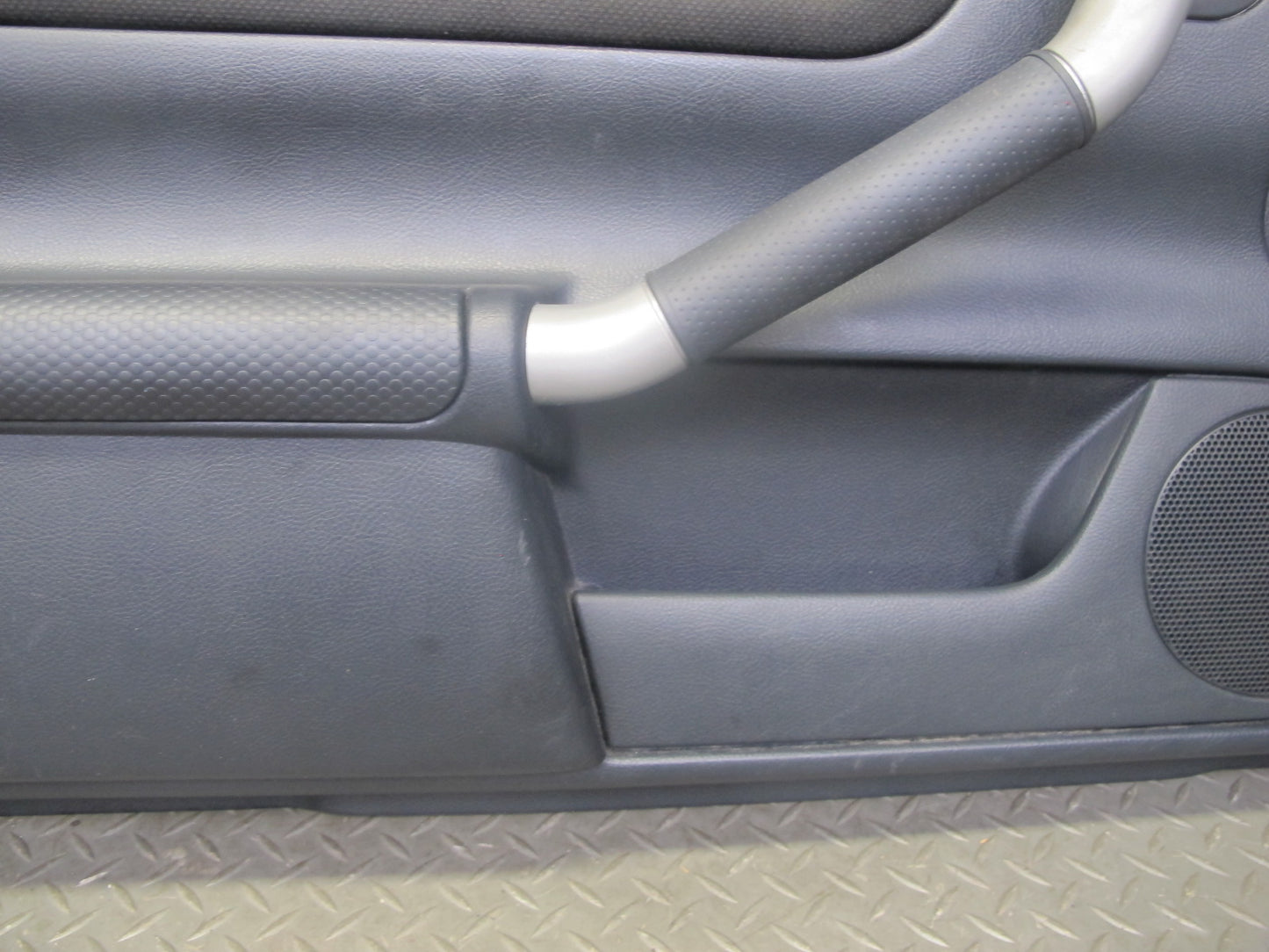 00-05 Toyota MR2 Spyder ZZW30L Set of 2 Door Interior Trim Panel Cover OEM