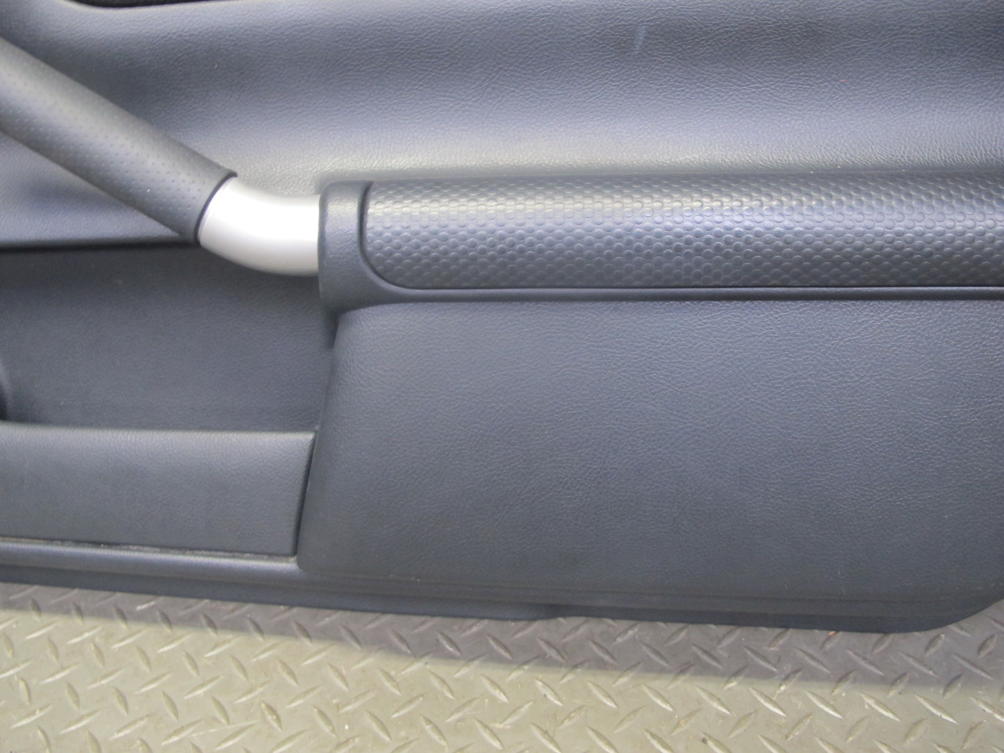 00-05 Toyota MR2 Spyder ZZW30L Set of 2 Door Interior Trim Panel Cover OEM