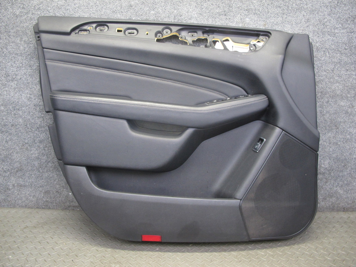 12-15 Mercedes W166 Ml-class Set of 2 Front Door Interior Trim Cover Panel OEM