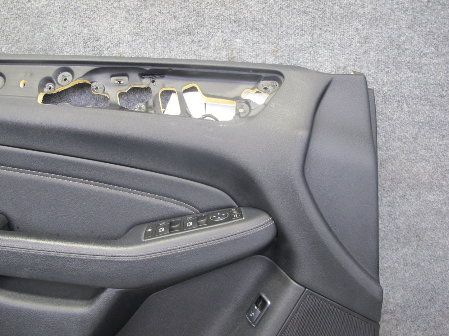 12-15 Mercedes W166 Ml-class Set of 2 Front Door Interior Trim Cover Panel OEM