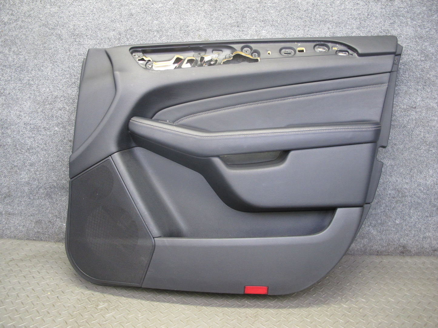 12-15 Mercedes W166 Ml-class Set of 2 Front Door Interior Trim Cover Panel OEM