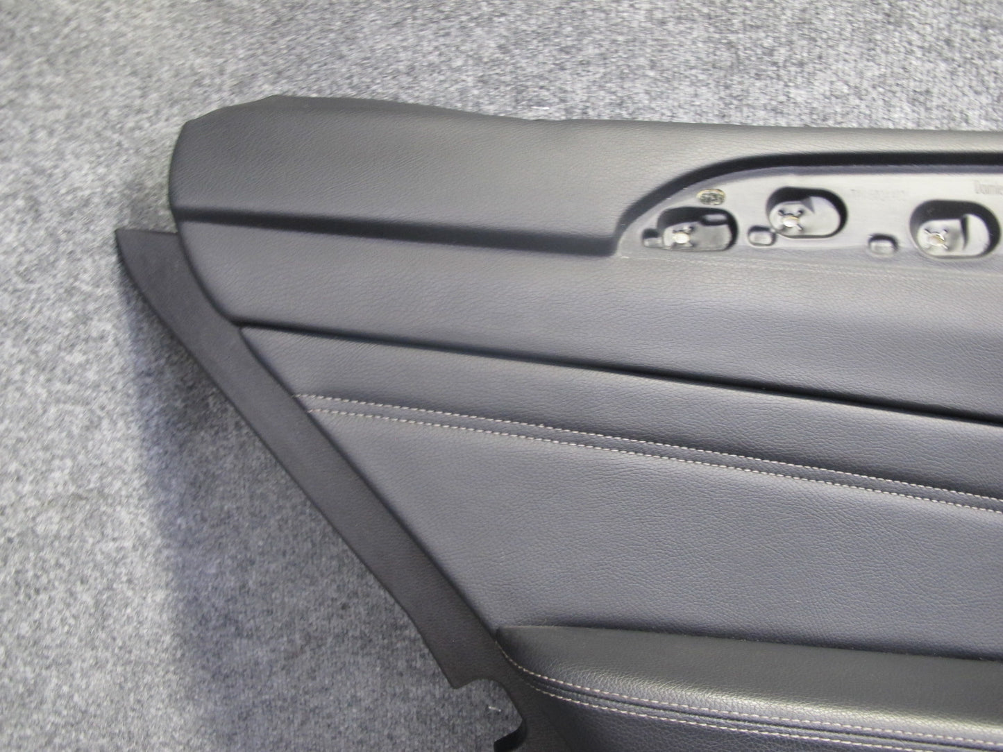 12-15 Mercedes W166 Ml-class Set of 2 Rear Door Interior Trim Cover Panel OEM