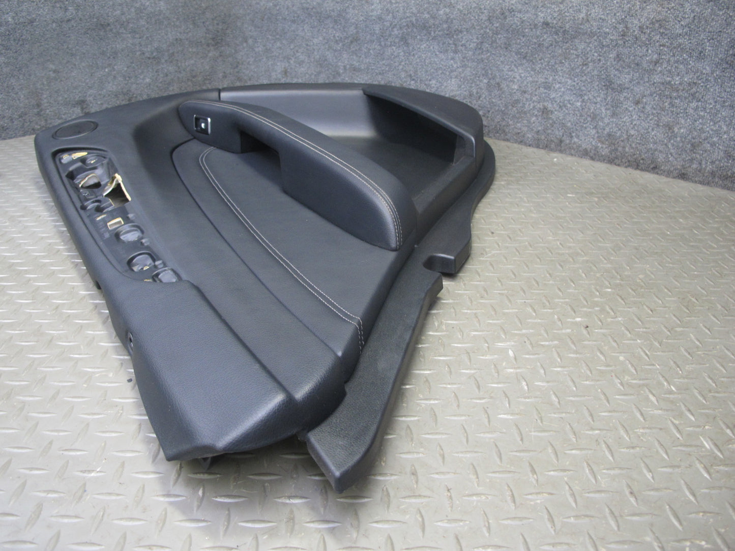 12-15 Mercedes W166 Ml-class Set of 2 Rear Door Interior Trim Cover Panel OEM