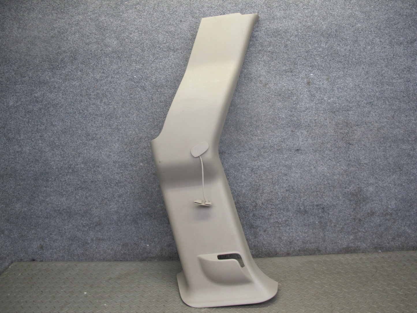 2003-2004 Hummer H2 Rear Right & Left Side C Pillar Trim Cover Panel Set