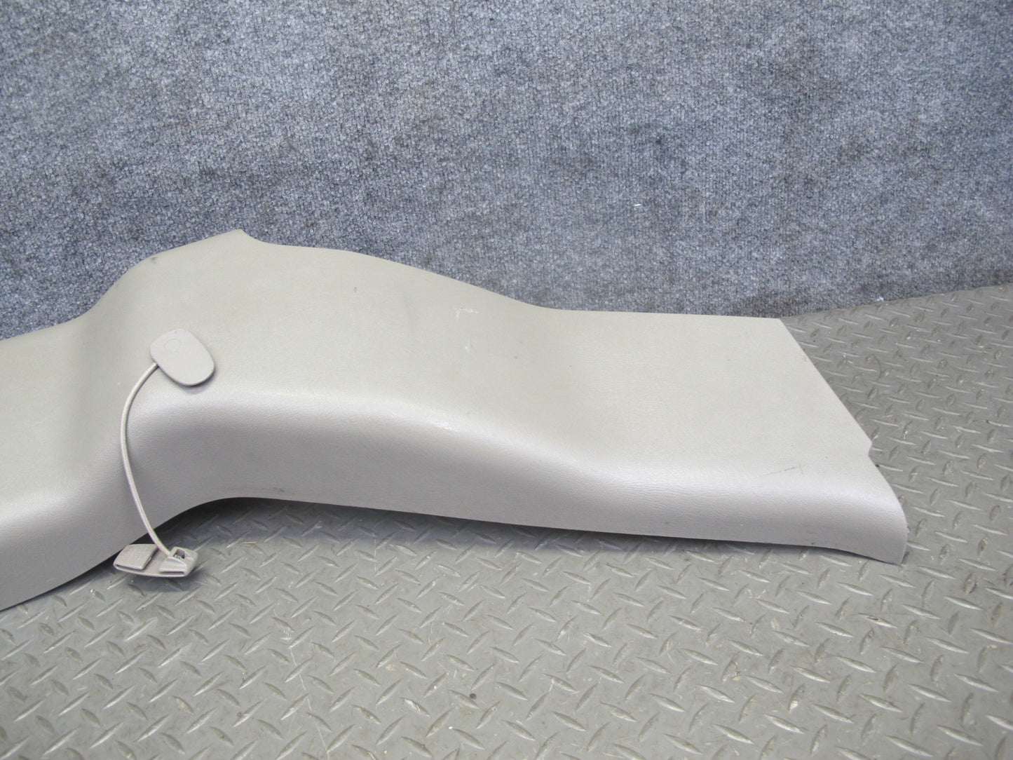 2003-2004 Hummer H2 Rear Right & Left Side C Pillar Trim Cover Panel Set