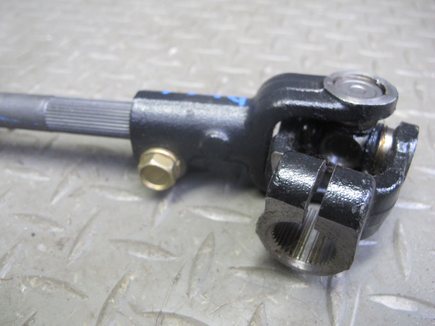 00-05 Toyota MR2 Spyder ZZW30L Steering Column U Joint Linkage Shaft OEM