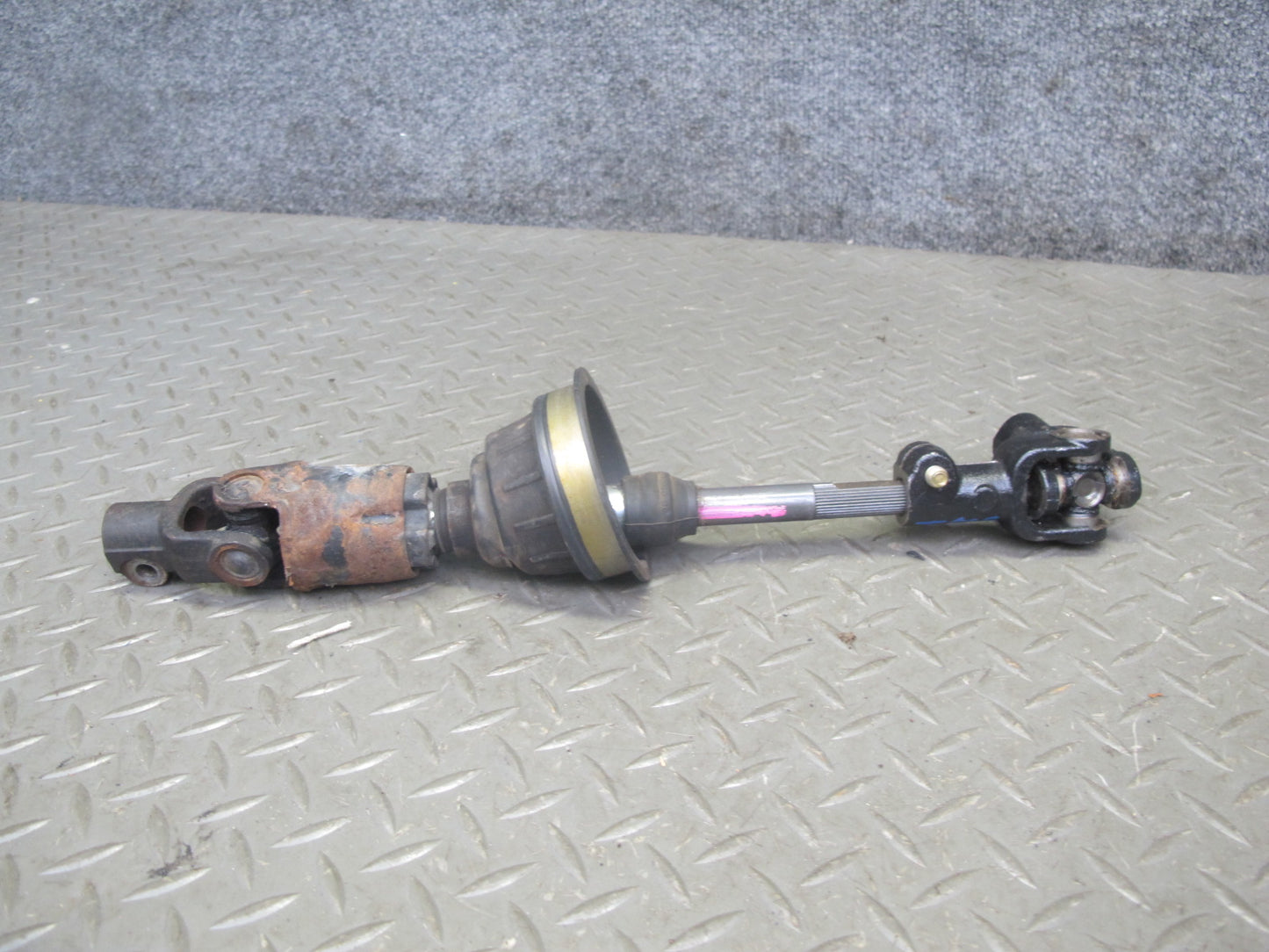 00-05 Toyota MR2 Spyder ZZW30L Steering Column U Joint Linkage Shaft OEM