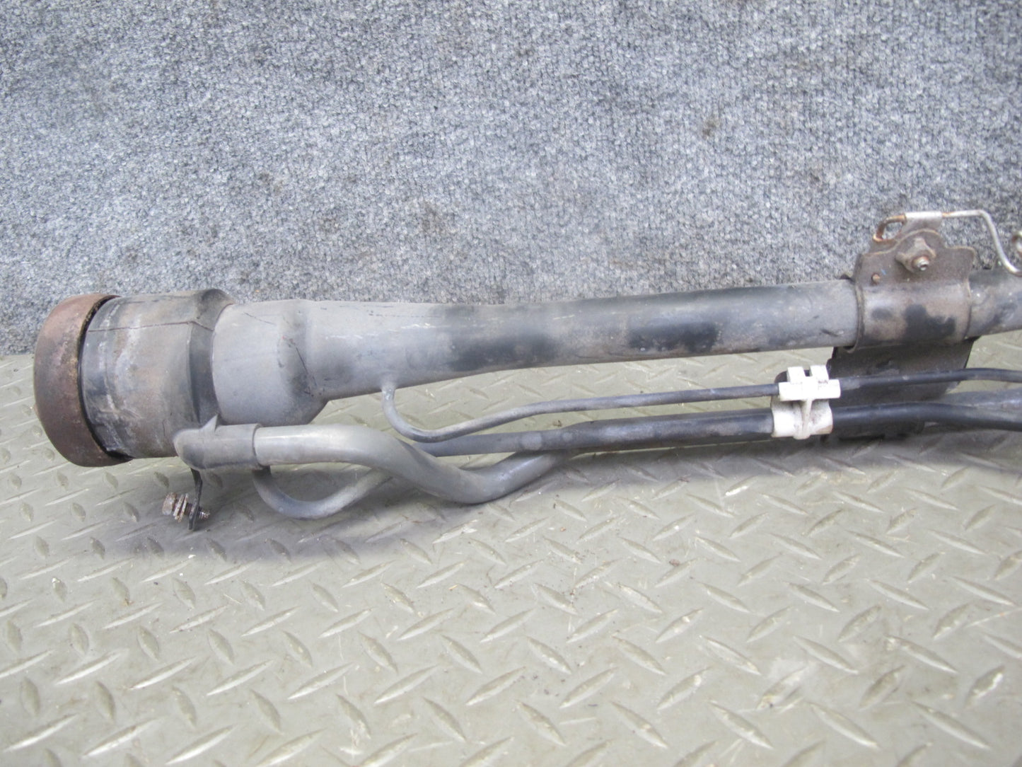 00-05 Toyota MR2 Spyder ZZW30L Fuel Tank Filler Neck Pipe OEM