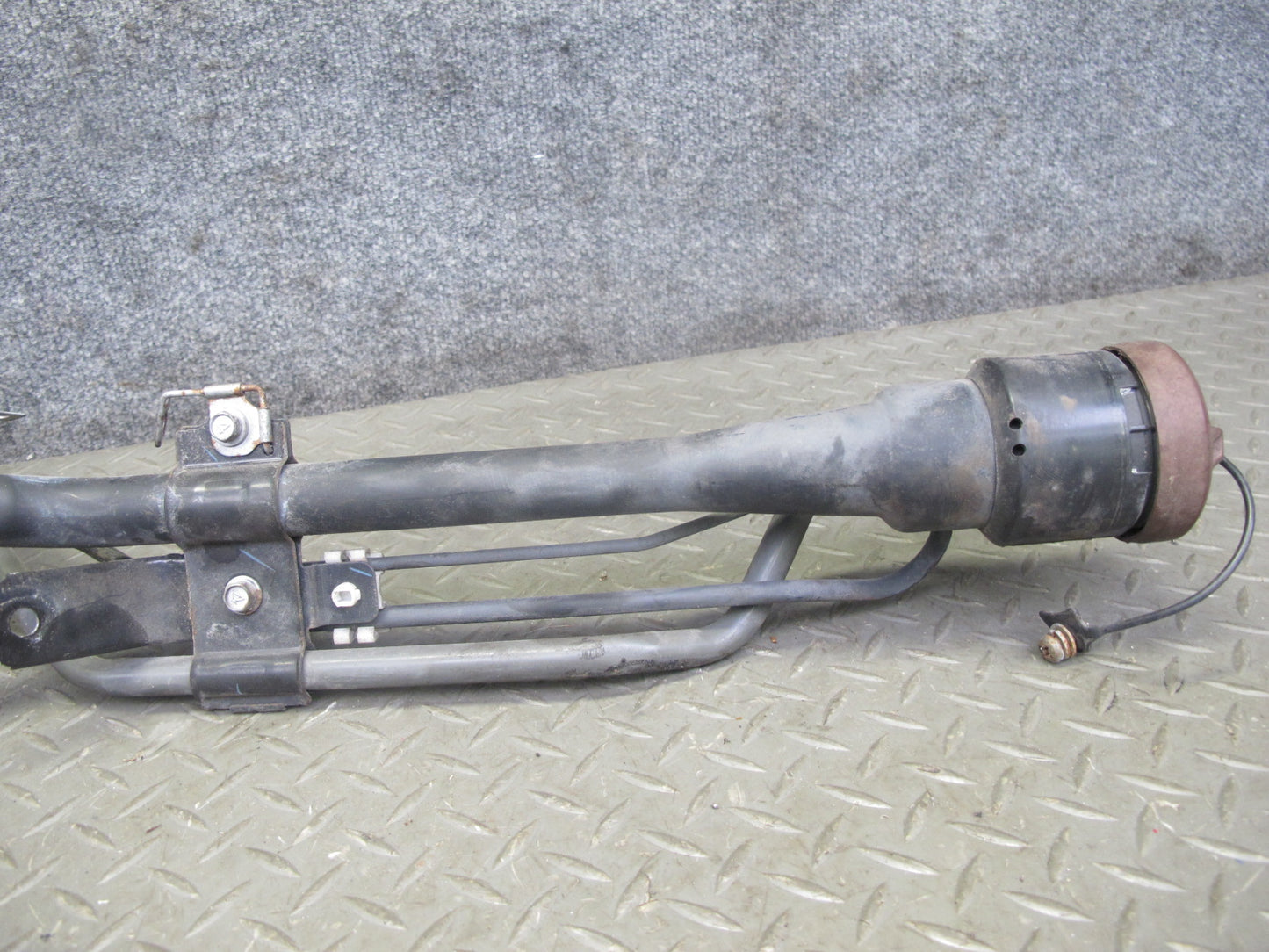 00-05 Toyota MR2 Spyder ZZW30L Fuel Tank Filler Neck Pipe OEM