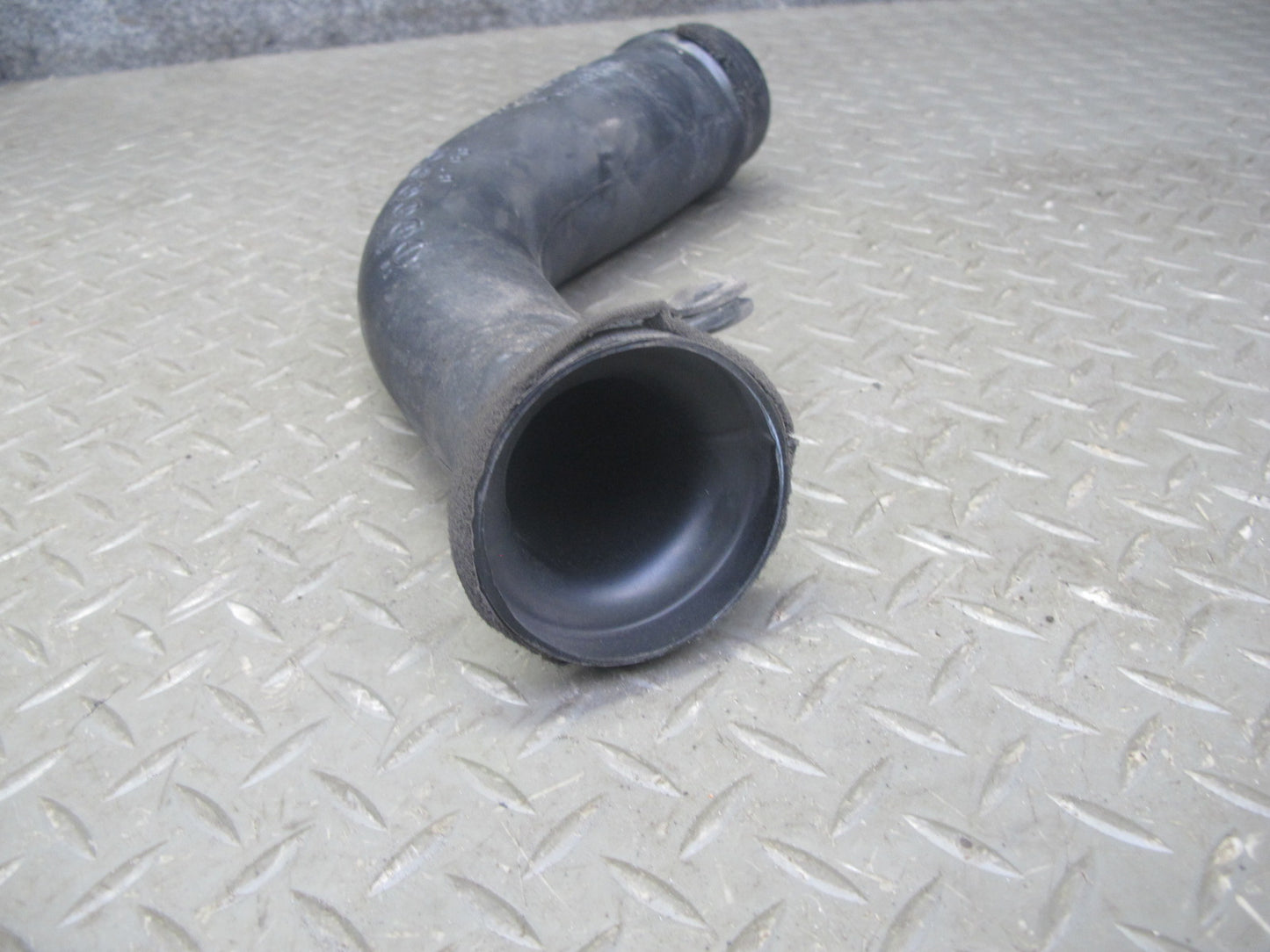 00-05 Toyota MR2 Spyder ZZW30L Set of 2 Air Intake Hose Pipe Line OEM