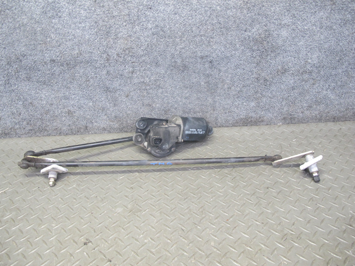 00-02 Toyota MR2 Spyder ZZW30L Windshield Wiper Transmission Linkage w Motor OEM
