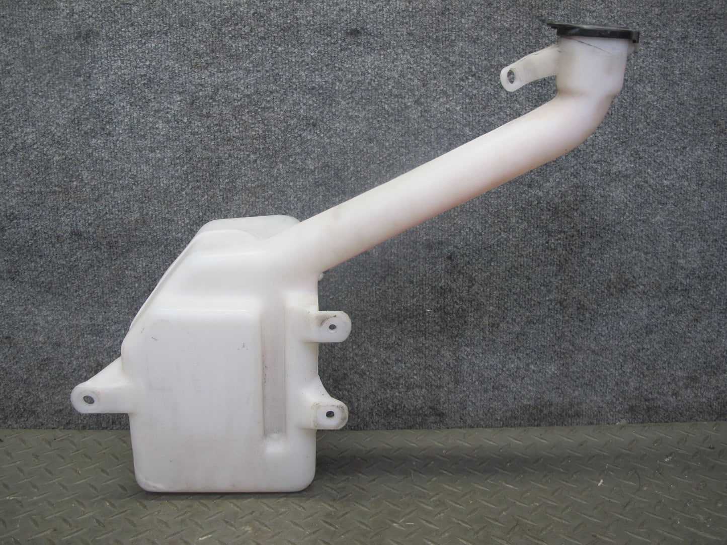 00-05 Toyota MR2 Spyder ZZW30L Windshield Washer Fluid Reservoir Tank w Pump OEM