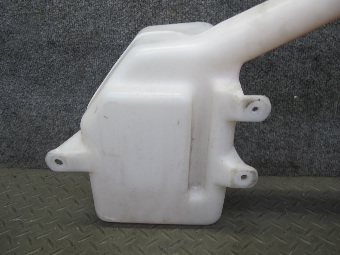 00-05 Toyota MR2 Spyder ZZW30L Windshield Washer Fluid Reservoir Tank w Pump OEM