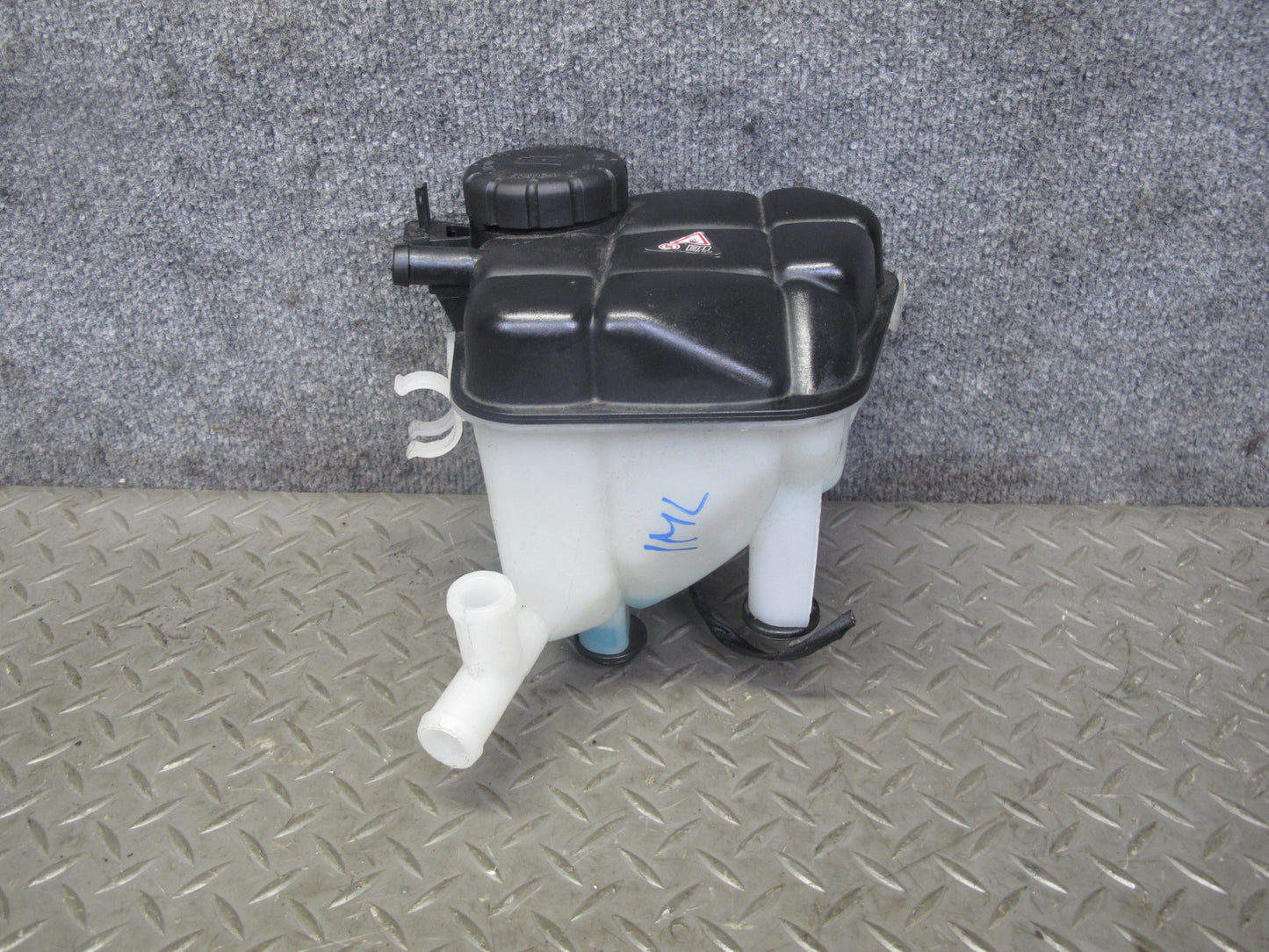 12-18 Mercedes W166 GLE ML M276 Coolant Overflow Expansion Reservoir Tank OEM