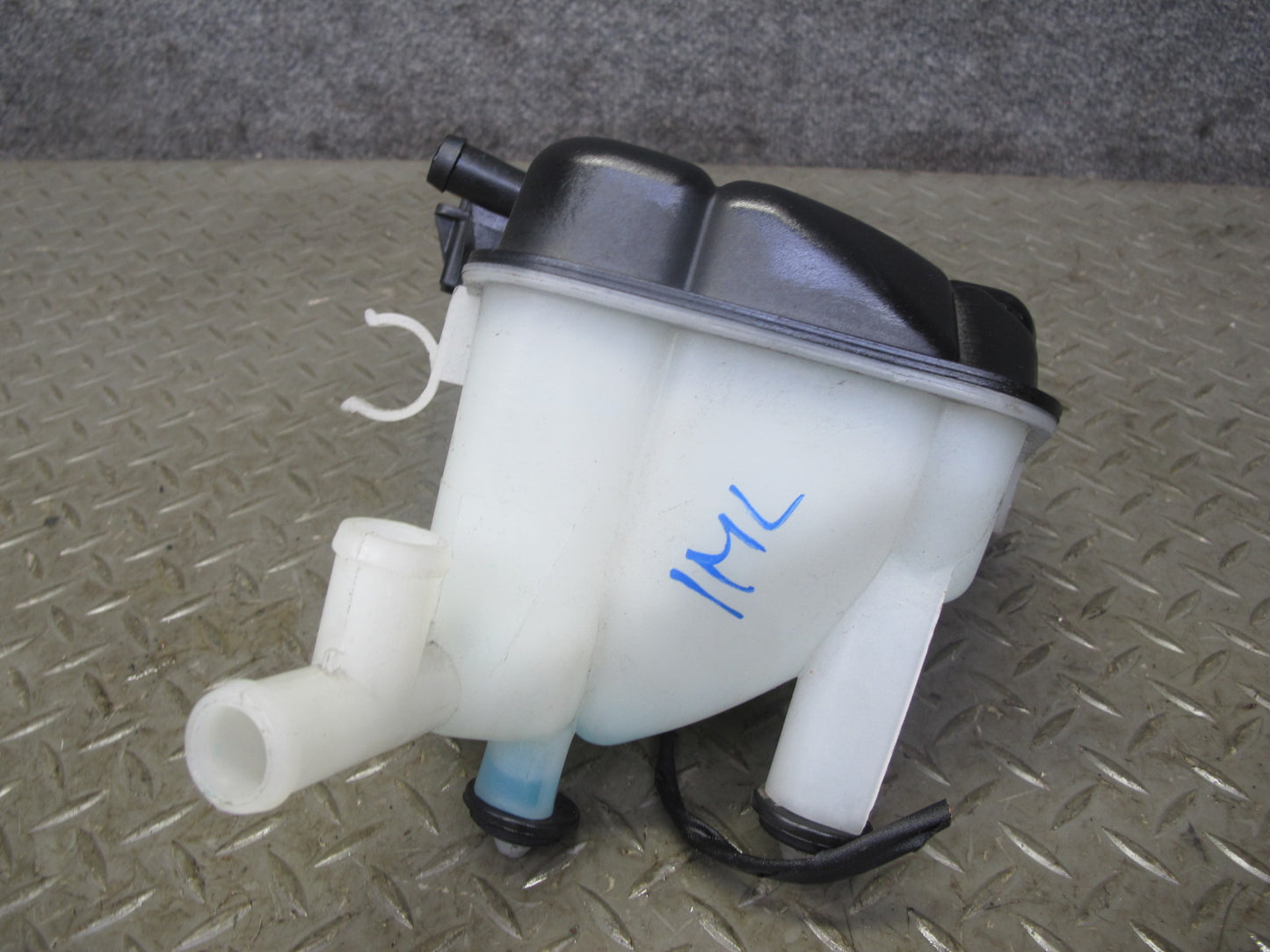 12-18 Mercedes W166 GLE ML M276 Coolant Overflow Expansion Reservoir Tank OEM