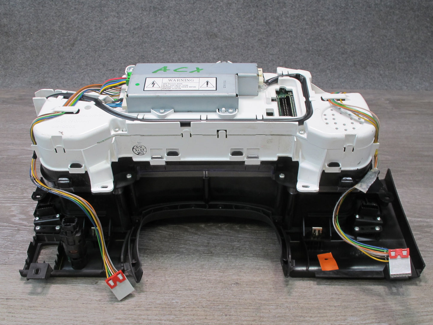 2006-2008 Cadillac XLR Instrument Cluster Gauge Speedometer W/ Bezel & Switch