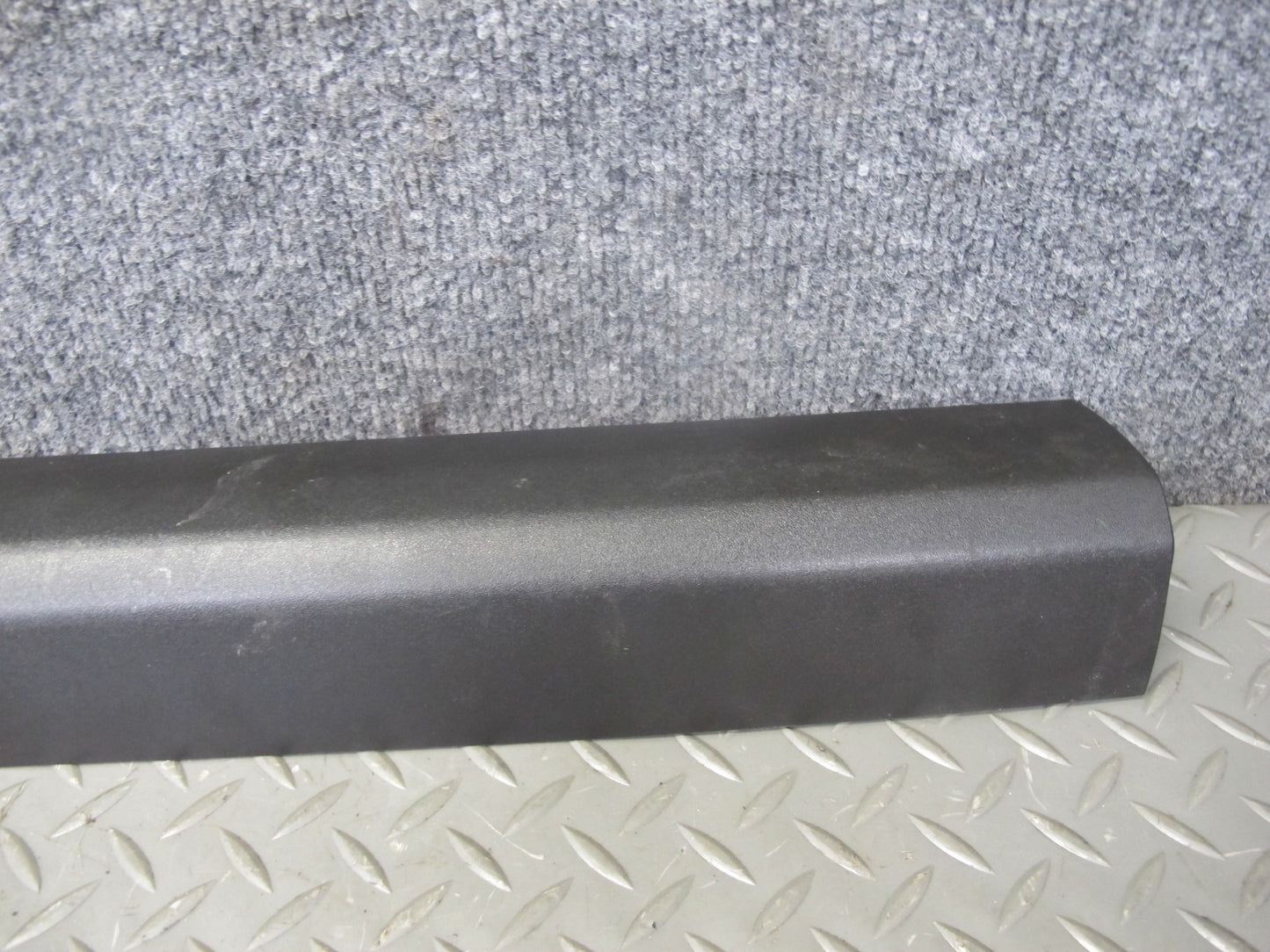 05-13 Chevrolet Corvette C6 Left & Right Door Inner Sill Trim Panel Set OEM