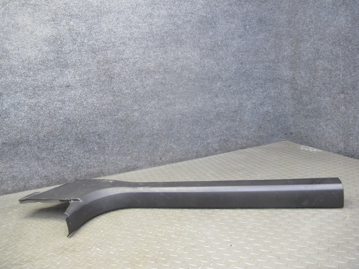 05-13 Chevrolet Corvette C6 Left & Right Door Inner Sill Trim Panel Set OEM