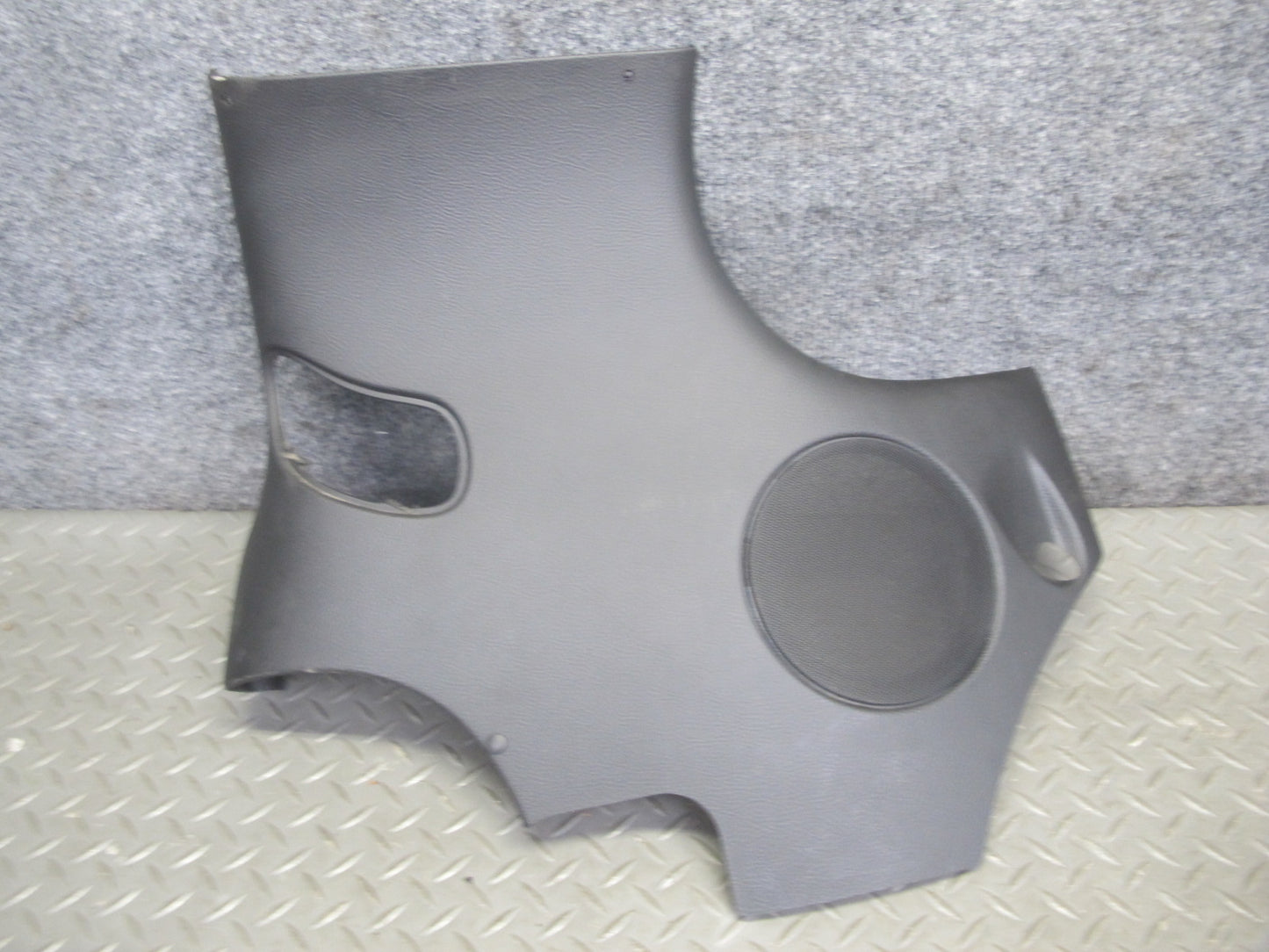 05-13 Chevrolet Corvette C6 Coupe Rear Quarter Speaker Trim Cover Panel Set OEM