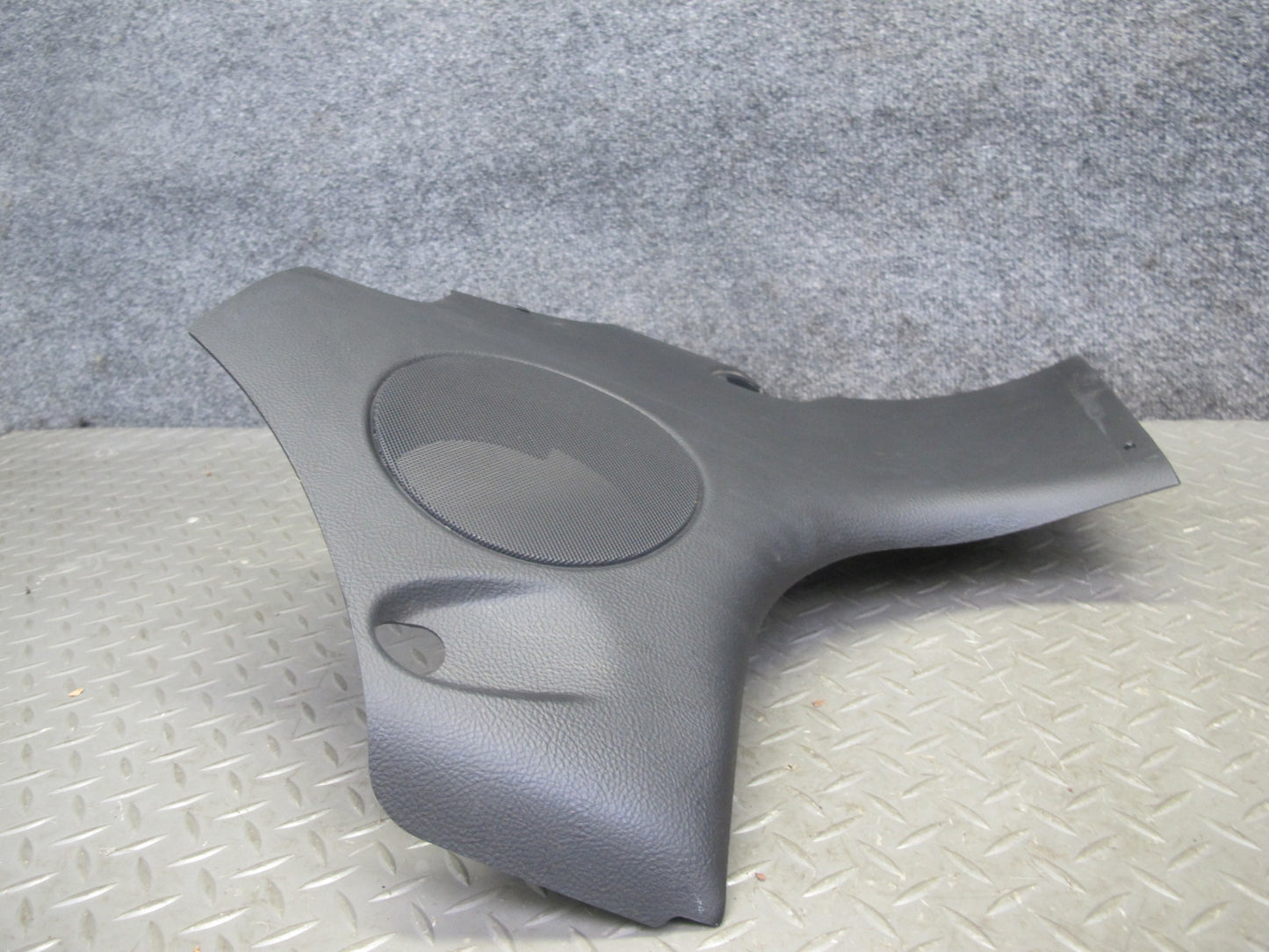 05-13 Chevrolet Corvette C6 Coupe Rear Quarter Speaker Trim Cover Panel Set OEM