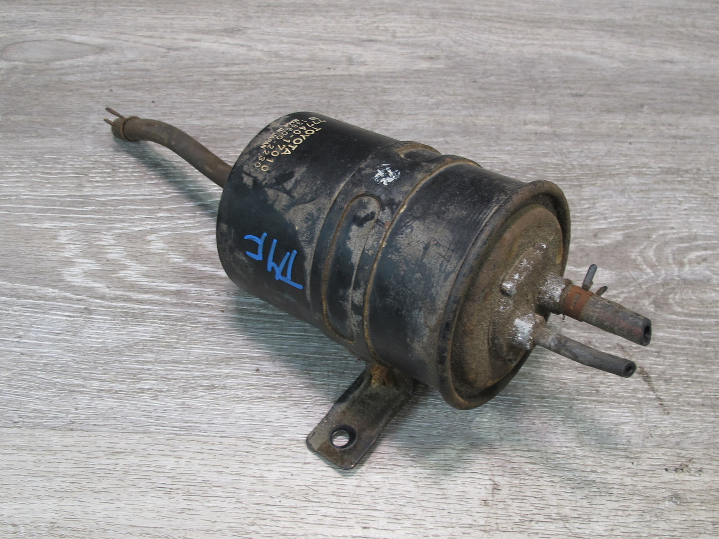 85-89 Toyota MR2 AW15 Fuel Evaporation Vapor Canister 77740-17010 OEM