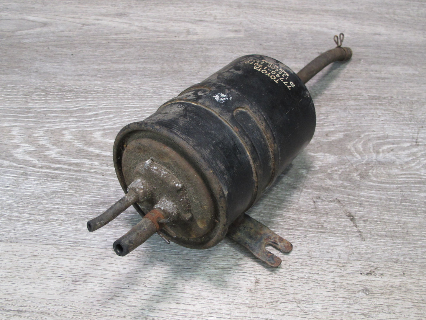 85-89 Toyota MR2 AW15 Fuel Evaporation Vapor Canister 77740-17010 OEM