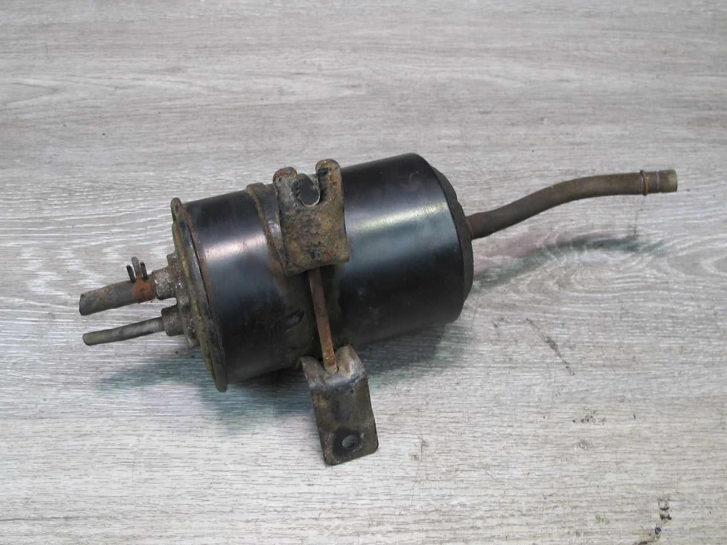 85-89 Toyota MR2 AW15 Fuel Evaporation Vapor Canister 77740-17010 OEM