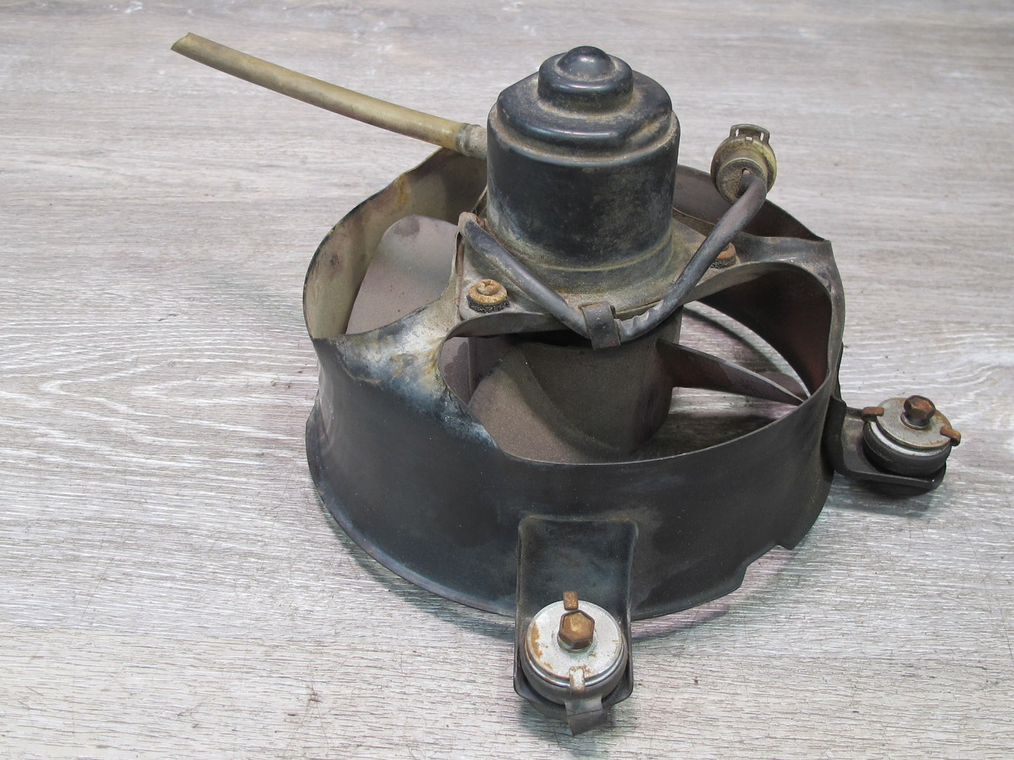 85-88 Toyota MR2 AW15 NA M/T Engine Bay Cooling Fan w Motor & Shroud Assy OEM