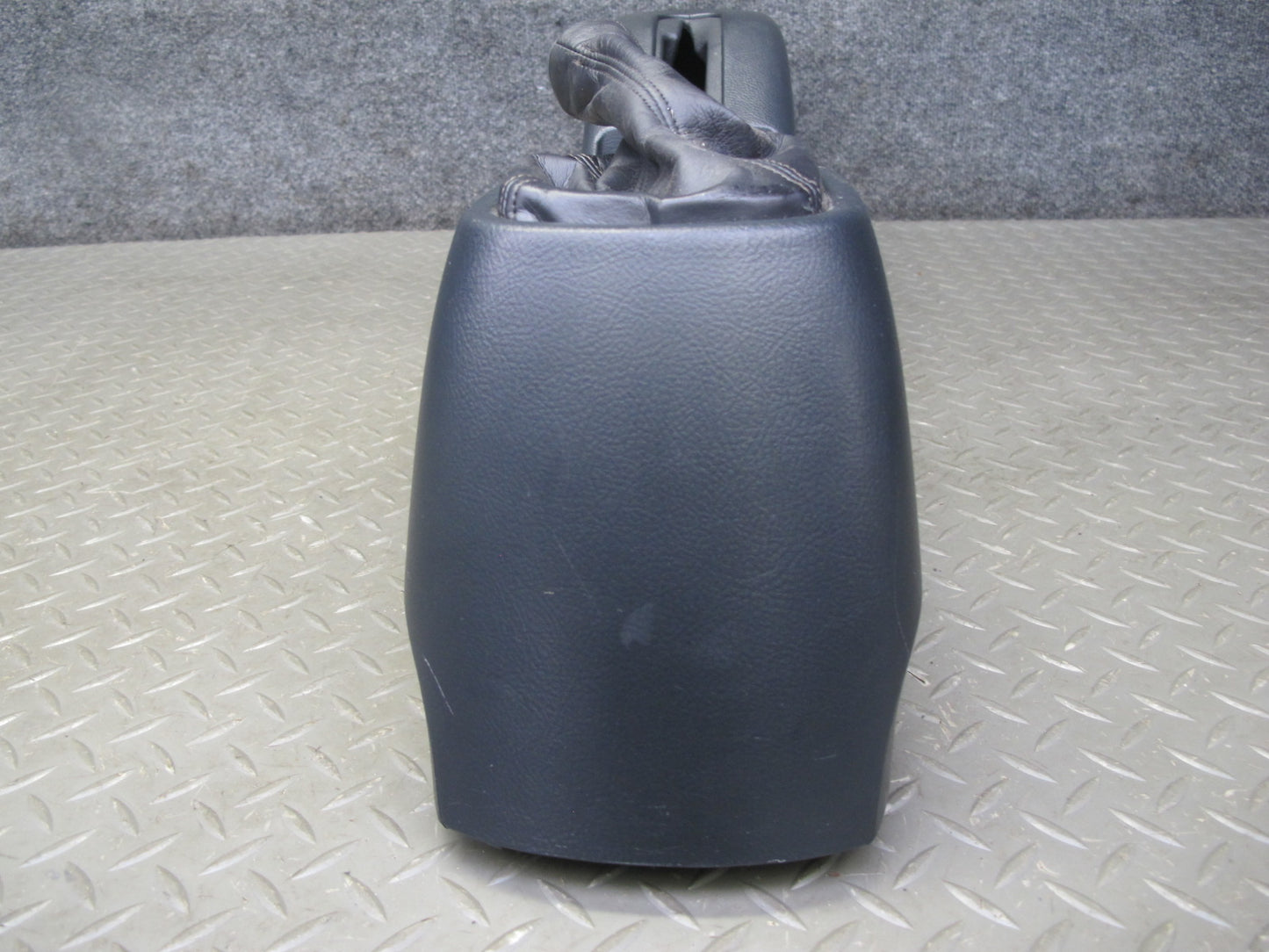 00-05 Toyota MR2 Spyder ZZW30L M/T Center Console Trim Cover Panel Black OEM