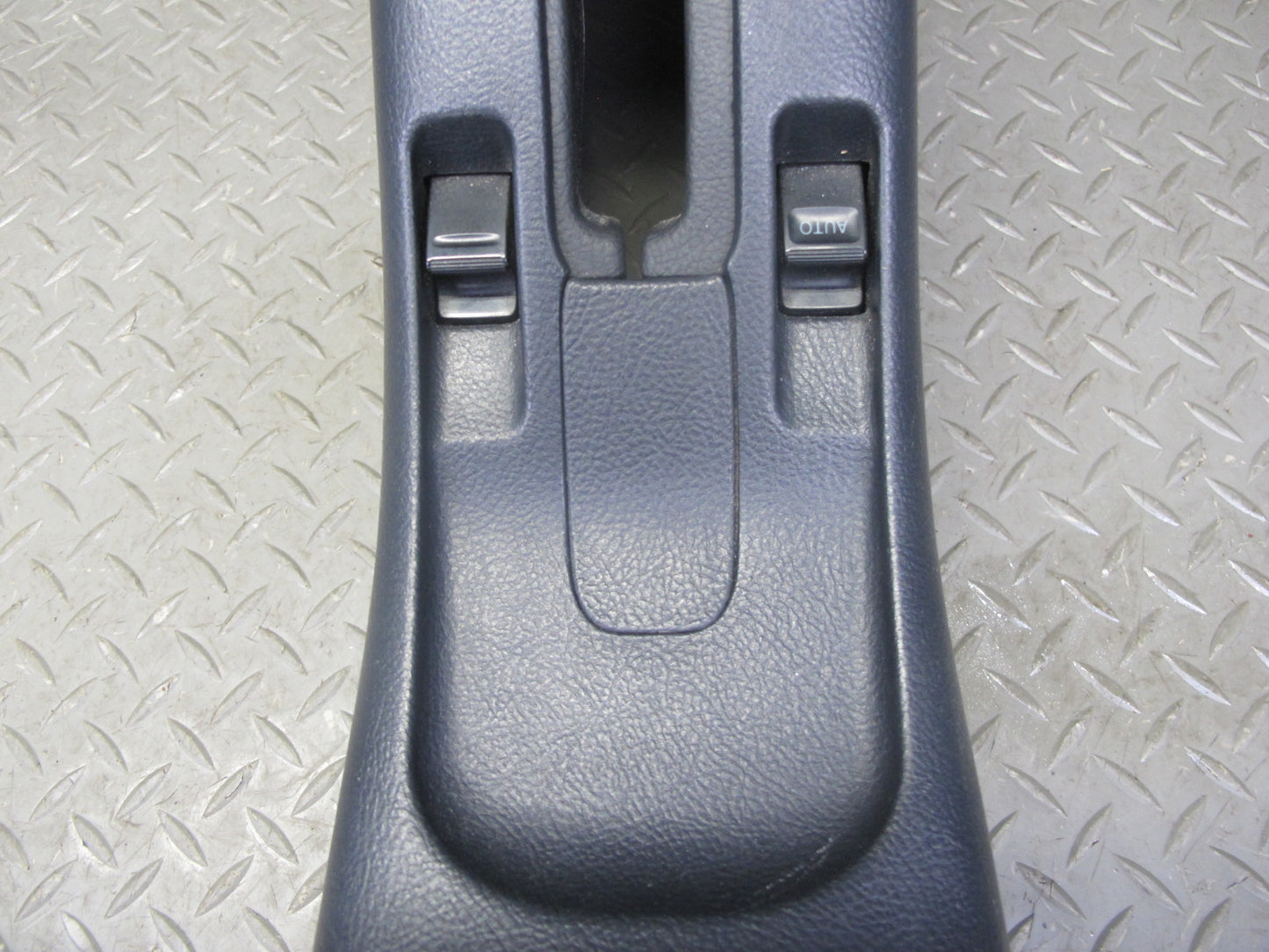 00-05 Toyota MR2 Spyder ZZW30L M/T Center Console Trim Cover Panel Black OEM