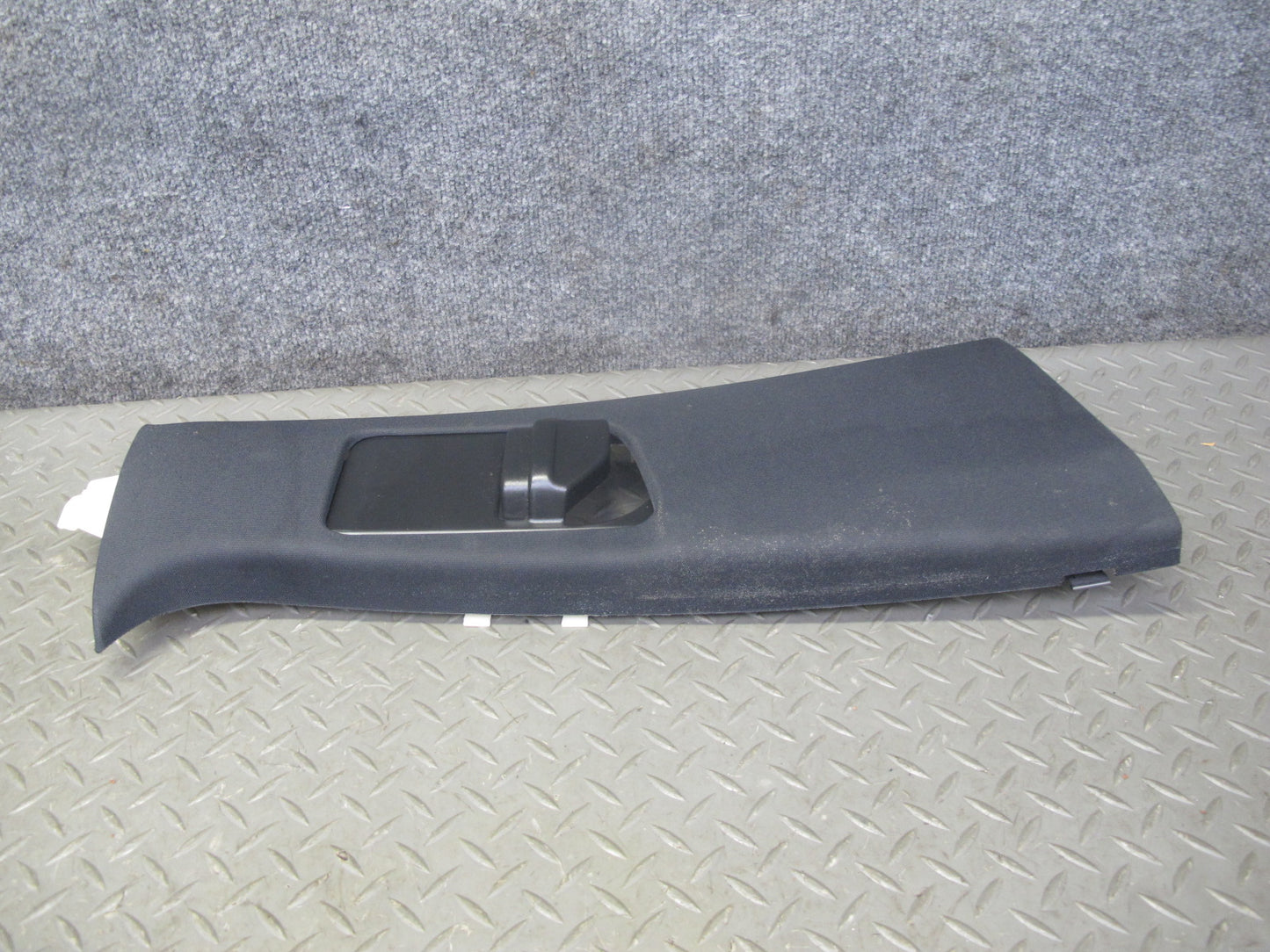 12-15 Mercedes W166 X166 GL ML Set of 2 Interior Upper B Pillar Trim Cover OEM