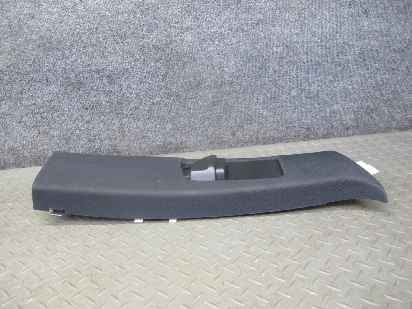 12-15 Mercedes W166 X166 GL ML Set of 2 Interior Upper B Pillar Trim Cover OEM