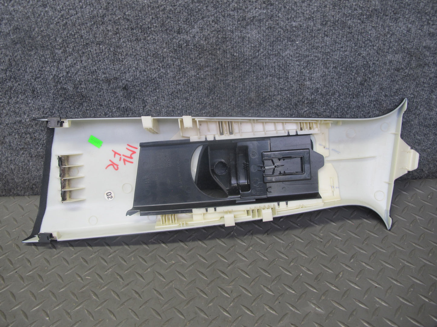 12-15 Mercedes W166 X166 GL ML Set of 2 Interior Upper B Pillar Trim Cover OEM
