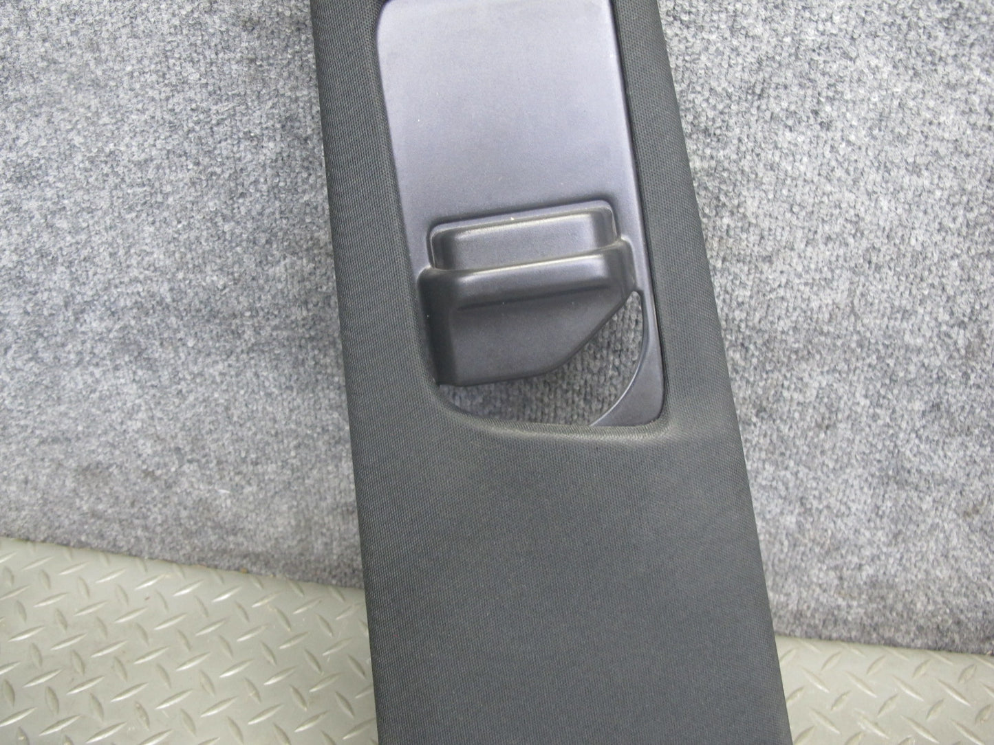 12-15 Mercedes W166 X166 GL ML Set of 2 Interior Upper B Pillar Trim Cover OEM