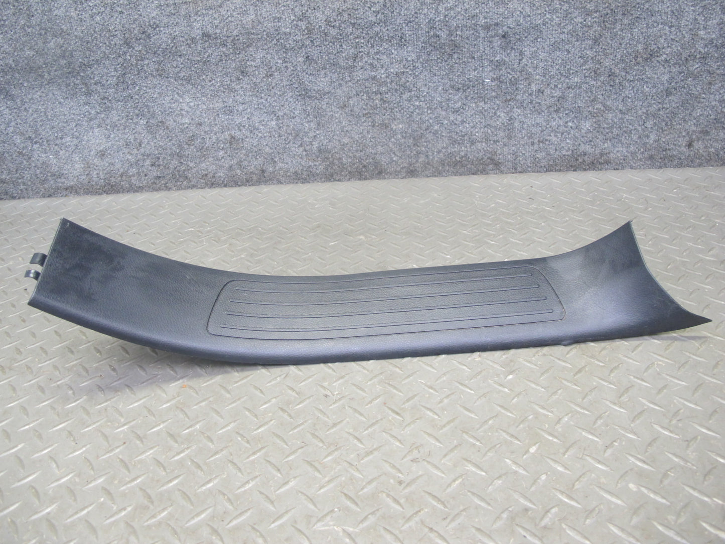 12-15 Mercedes W166 ML Set of 2 Rear Left Right Door Scuff Sill Plate Trim OEM