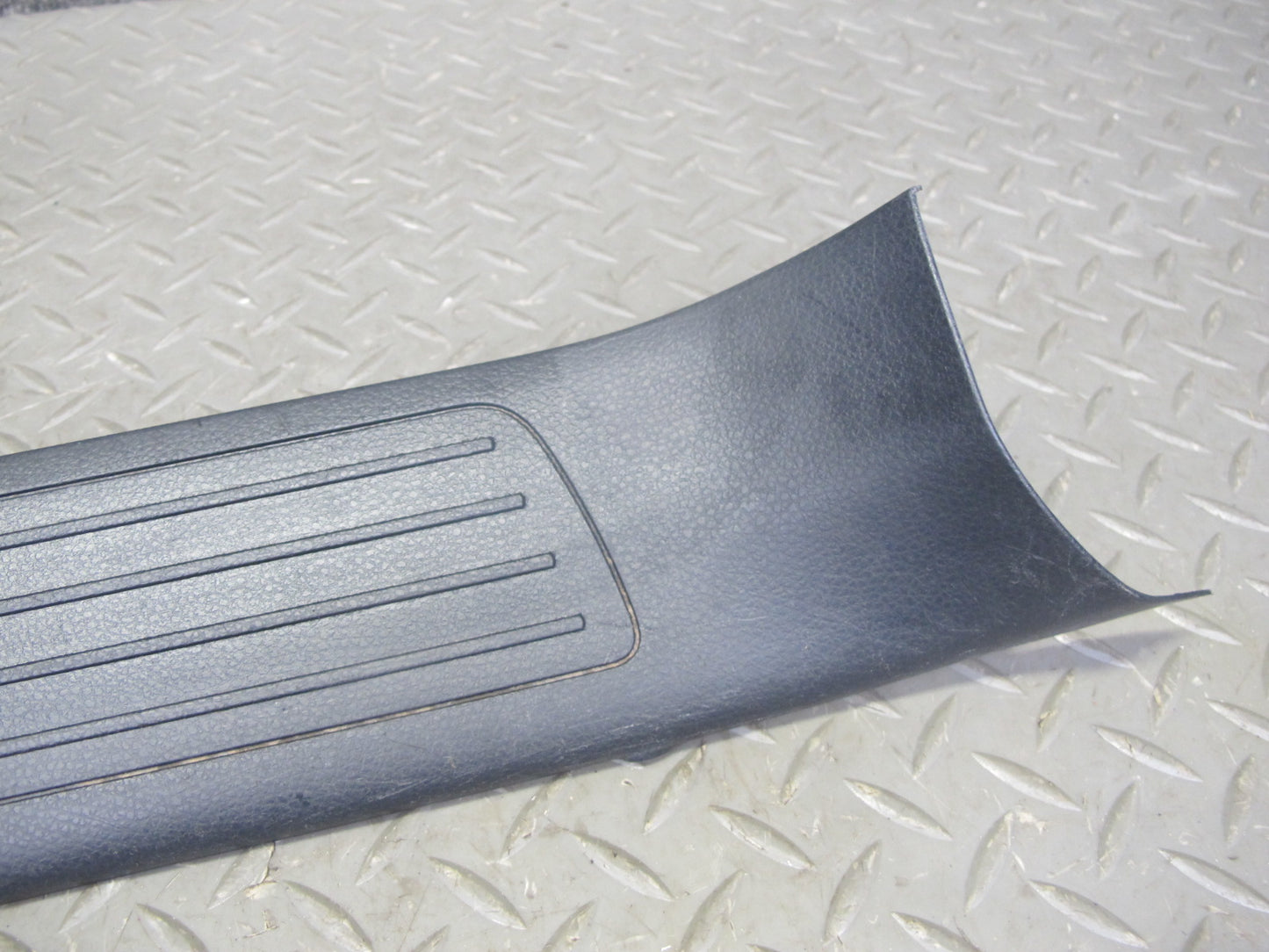 12-15 Mercedes W166 ML Set of 2 Rear Left Right Door Scuff Sill Plate Trim OEM