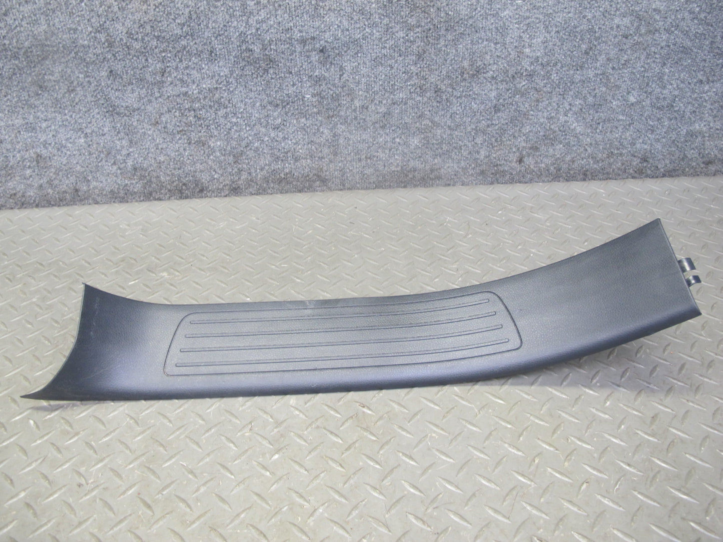 12-15 Mercedes W166 ML Set of 2 Rear Left Right Door Scuff Sill Plate Trim OEM