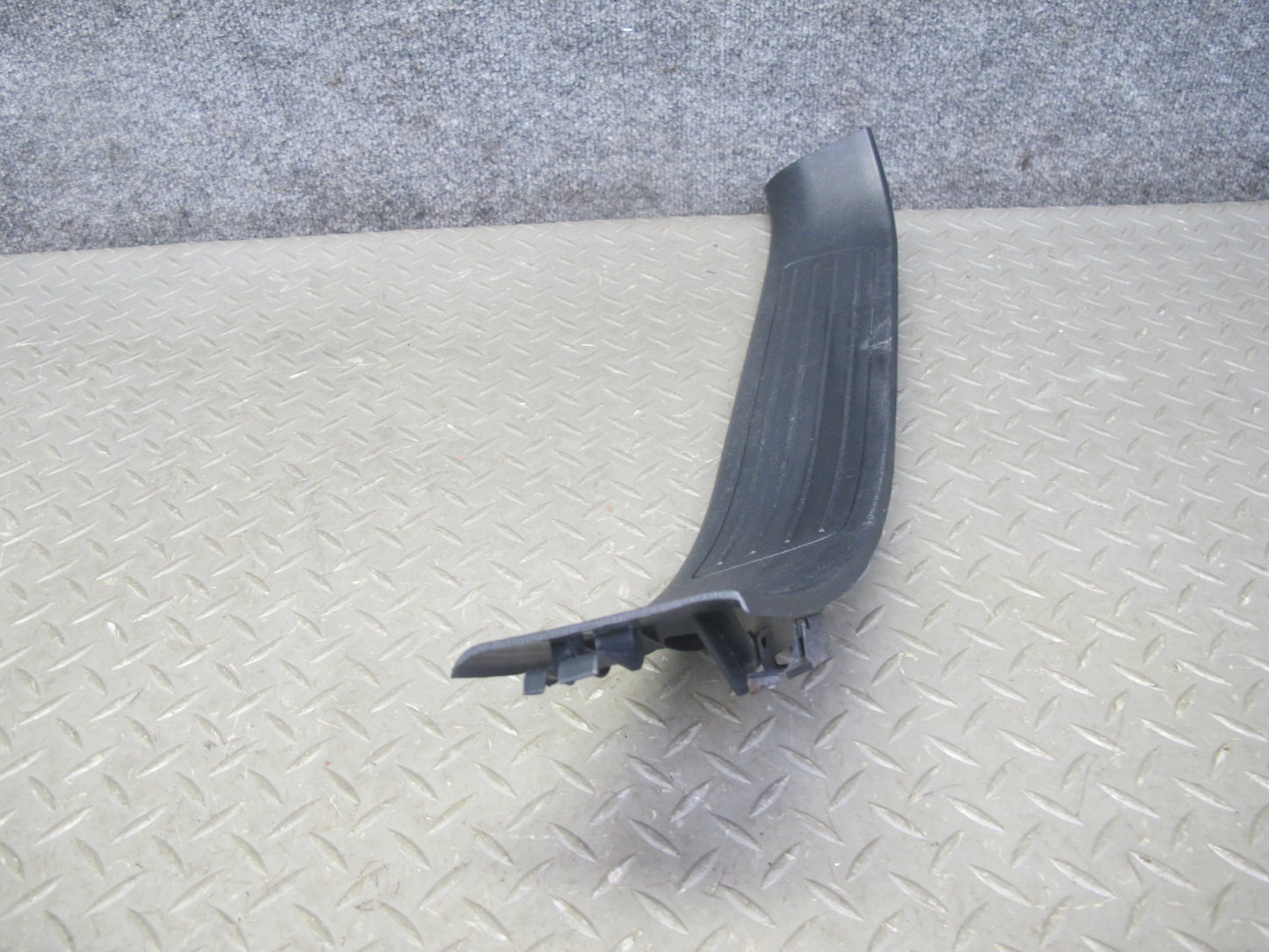 12-15 Mercedes W166 ML Set of 2 Rear Left Right Door Scuff Sill Plate Trim OEM