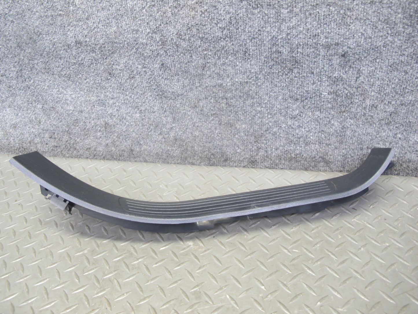 12-15 Mercedes W166 ML Set of 2 Rear Left Right Door Scuff Sill Plate Trim OEM