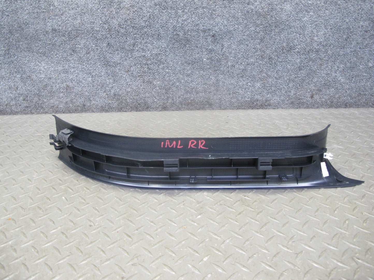 12-15 Mercedes W166 ML Set of 2 Rear Left Right Door Scuff Sill Plate Trim OEM